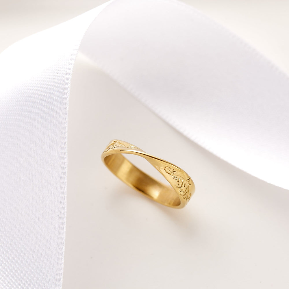 Bague spirale torsadé