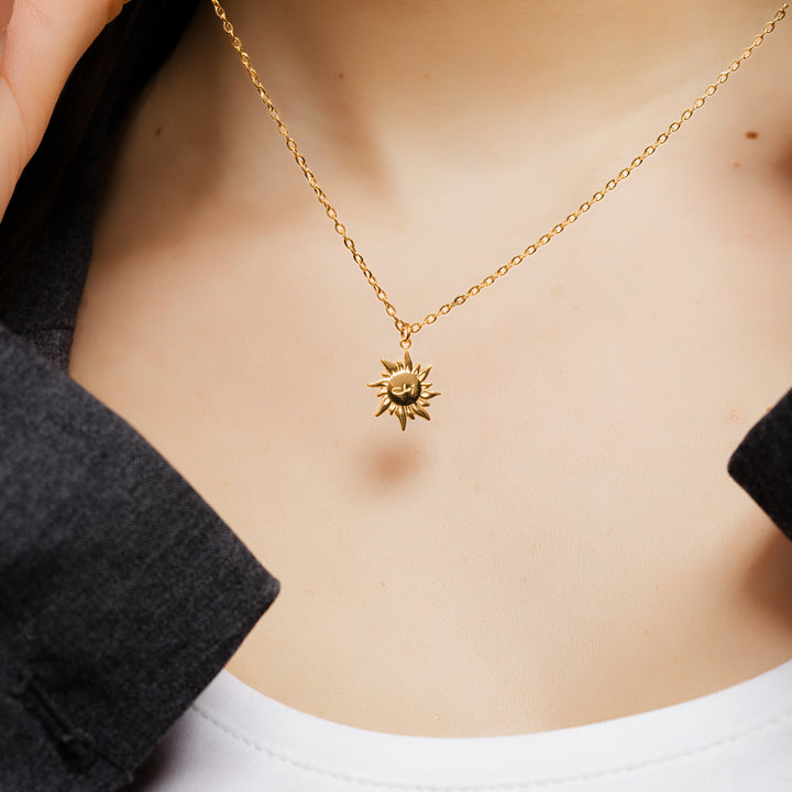 Collier Nour
